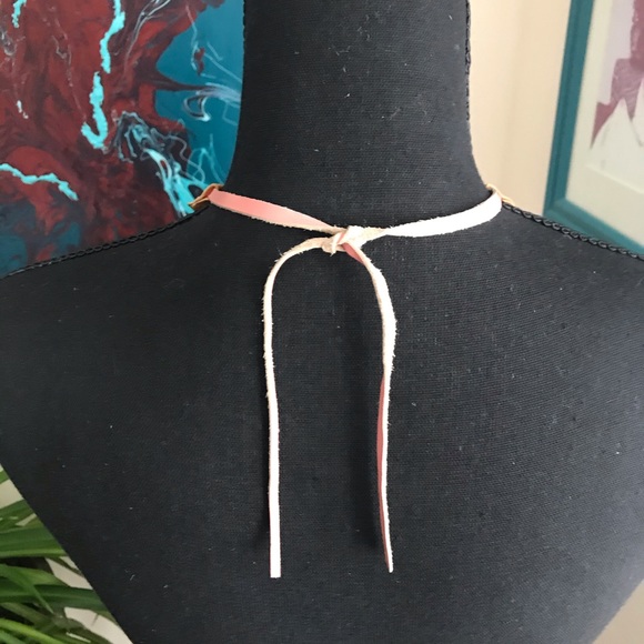 Handmade leather fringe necklace - Picture 3 of 3